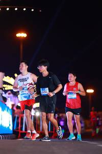 BIB: 3410, 3254, 42291
                            <button type="button" onclick="openModal(23033380)" class="btn btn-primary btn-sm float-right btn-popup" data-toggle="modal" data-target=".modal-high-quality">
                        <i class="fas fa-shopping-cart"></i> Add to Cart
                    </button>
                                            <button type="button" onclick="isThisMe(23033380, true)" class="btn btn-success btn-sm float-right btn-popup btn-isme hidden" data-toggle="tooltip" data-placement="bottom" title="นี่คือรูปของคุณใช่ไหม คลิกที่นี่เพื่อเอาเข้าอัลบั้ม">
                        <i class="fas fa-plus"></i> Add to album
                    </button>
                    <button type="button" onclick="isThisMe(23033380, false)" class="btn btn-warning btn-sm float-right btn-popup btn-isnotme hidden">
                        <i class="fas fa-ban"></i> Remove from album
                    </button>